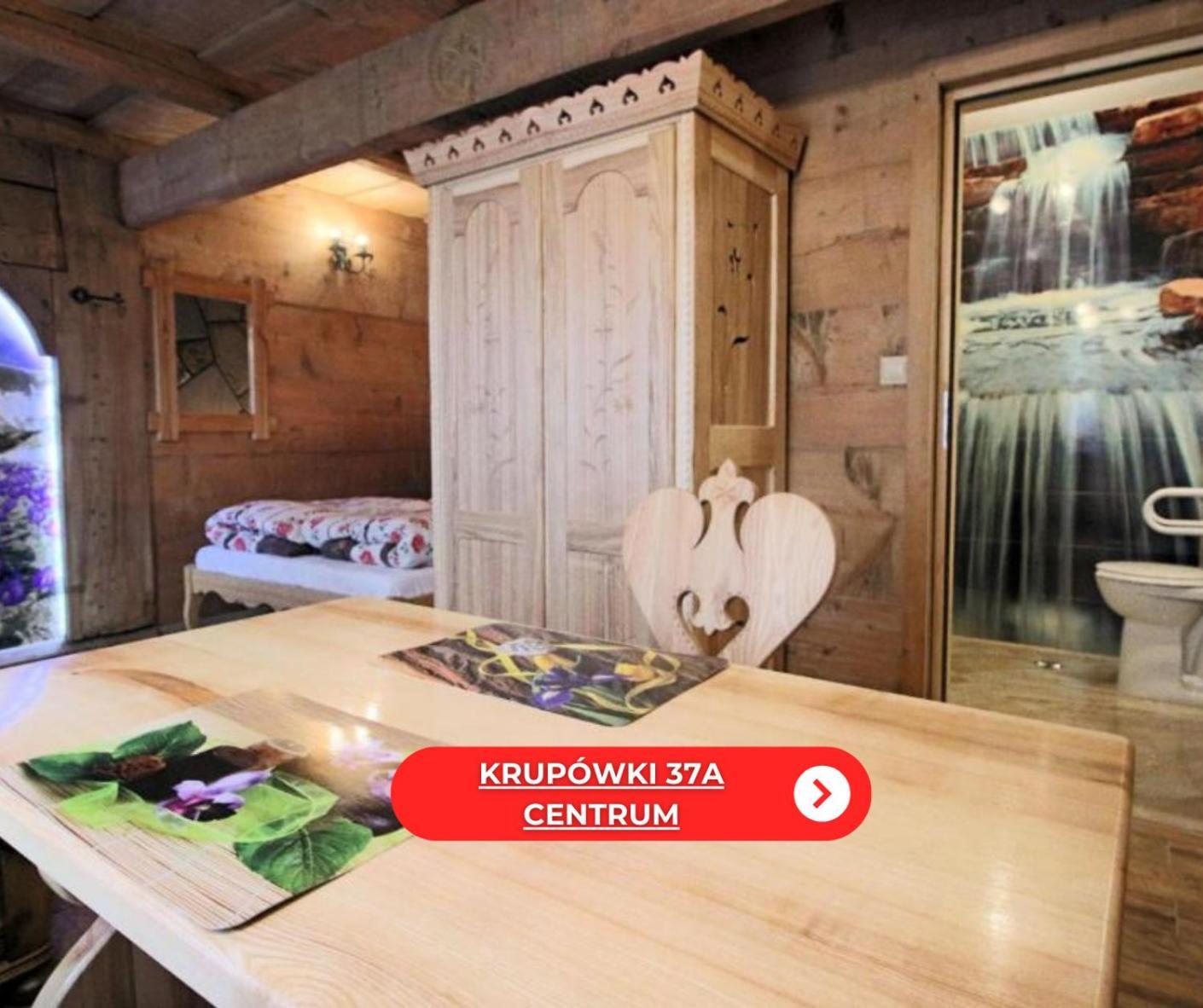 Goralski Domek Walus Zakopane - Scisle Centrum - Jedyny Domek Na Krupowkach Exteriér fotografie